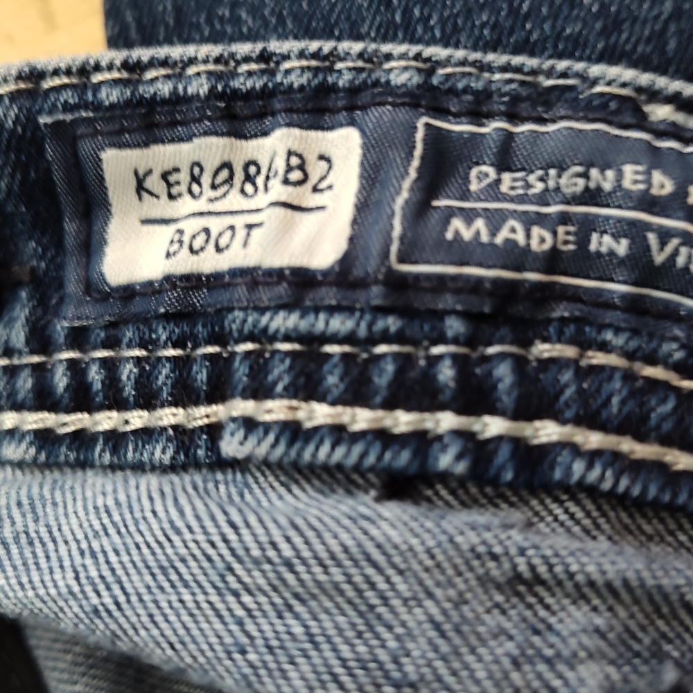 Sold Elsewhere - Picture 6 of 11